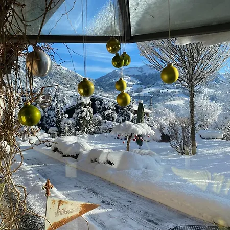 מלון Edelweiss קיצביהל