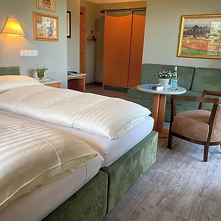 Hotell Edelweiss 3*