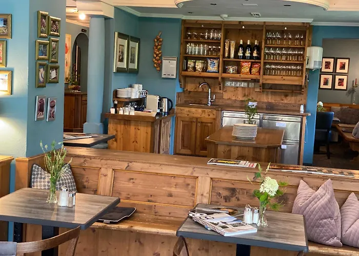 Edelweiss Отель 3*