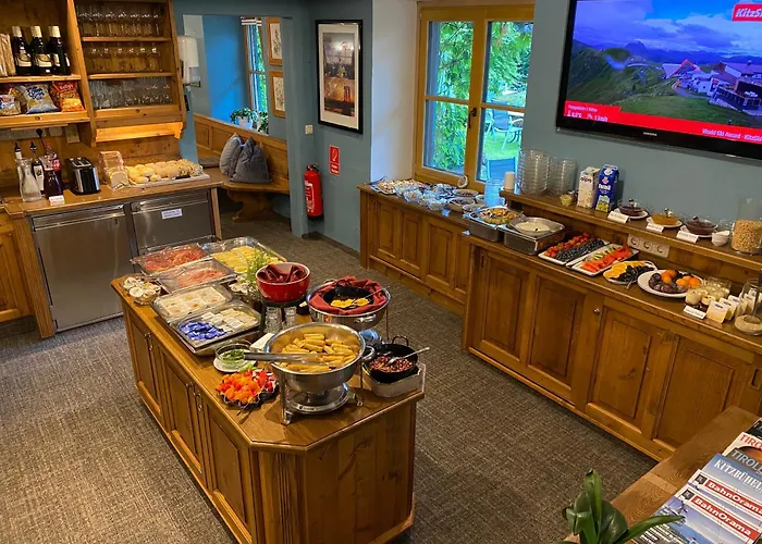 Edelweiss Готель 3*