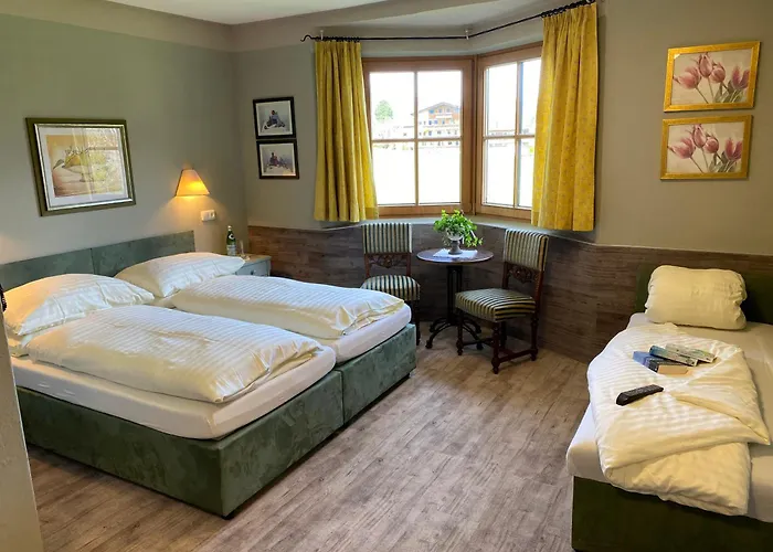 Готель Edelweiss 3*